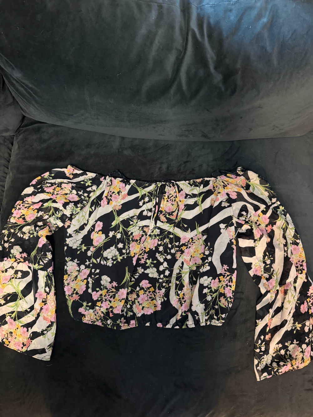 Guess Black Floral Off-Shoulder Blouse with Pink & Cream Flowers